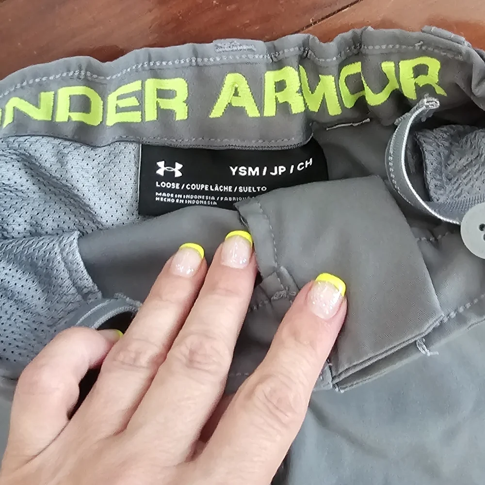 Boys Under Armour Dress Shorts - Picture 4 of 7